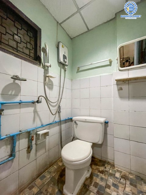 *****ทาวน์เฮ้าส์มือสองย่านนนทบุรี ม.สวีทโฮมปาร์ค บางกรวย-ไทรน้อย บนเนื้อที่ 16.2 ตร.ว. ฟังก์ชัน 3 ห้องนอน 2 ห้องน้ำ 1 ที่จอดรถ แถมฟรี! 2 เครื่องปรับอากาศ 1 เครื่องทำนำอุ่น ความเป็นส่วนตัวสูง สุดยอดทำเลขายดี! แต่ราคาเพียงล้านต้นๆ จองเลย